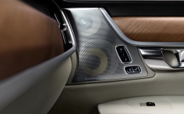 S90